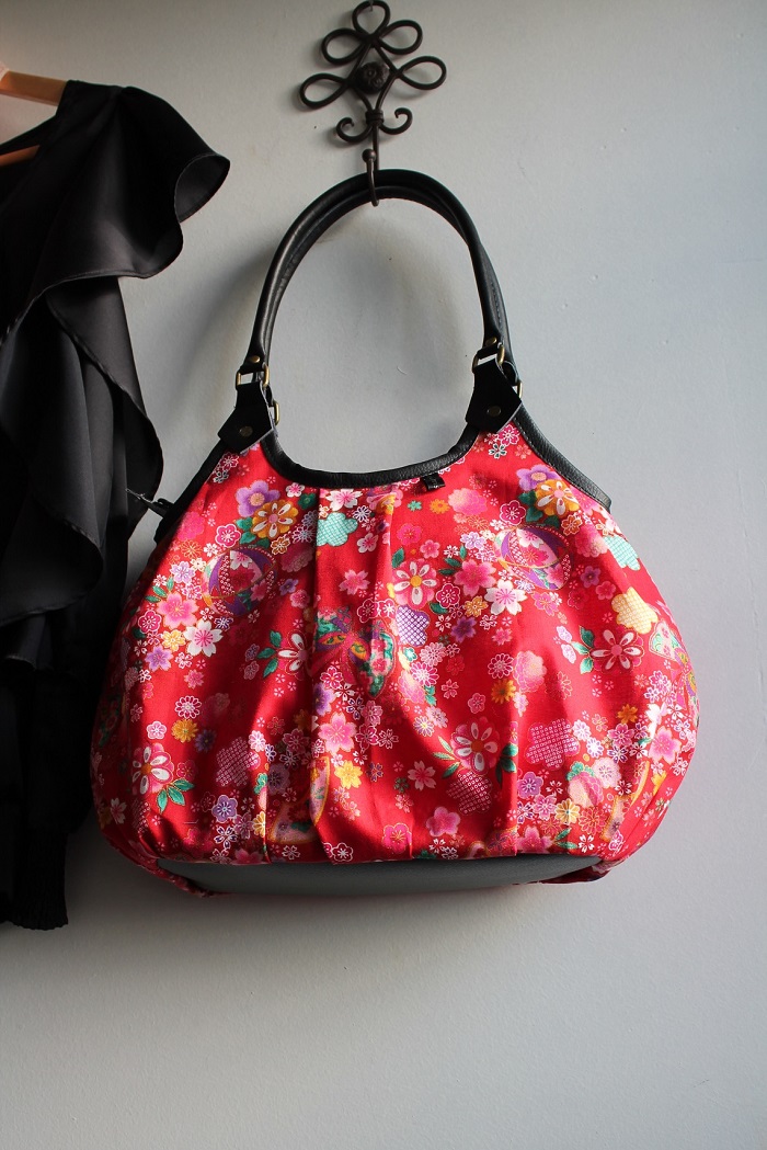 Shoulder bag tote bag - zipper closure - Miya
